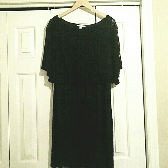 maria gabrielle Dresses & Skirts - ❤Gorgeous black lace dress❤